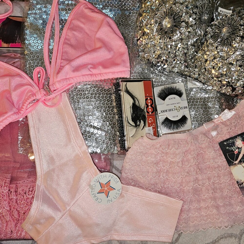 ALL NEW 8pc SILVER/PINK Shorts EDC Bra RAVE Petticoat SMALL
